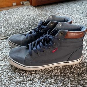 Levi Blue Canvas Shoes size 10.5